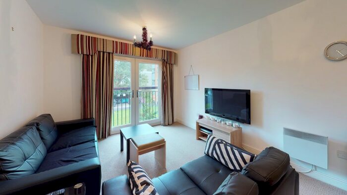 2 Bedroom Flat To Rent In The Gallery, Moss Lane East, M14
