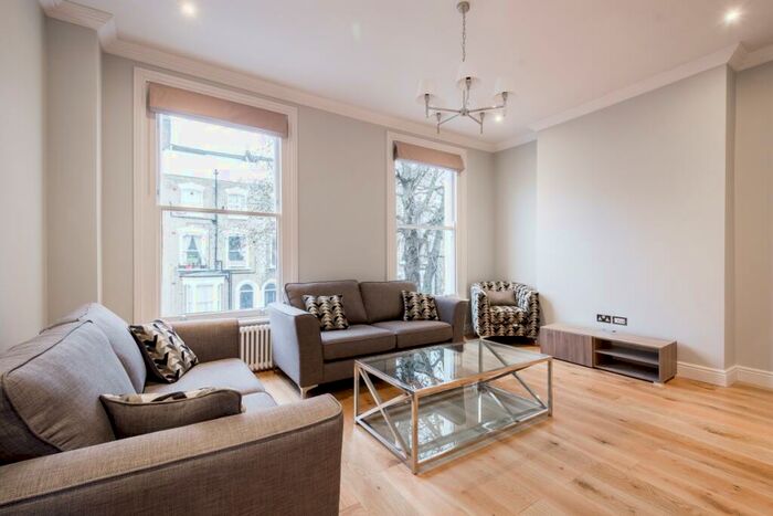 4 Bedroom Maisonette To Rent In Grosvenor Avenue London, N5