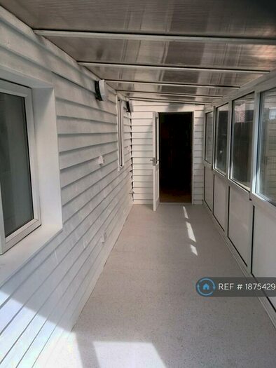 3 Bedroom Flat To Rent In Alma Road, Sheerness, ME12