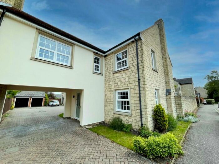 5 Bedroom Detached House To Rent In Coneygere, Olney, MK46