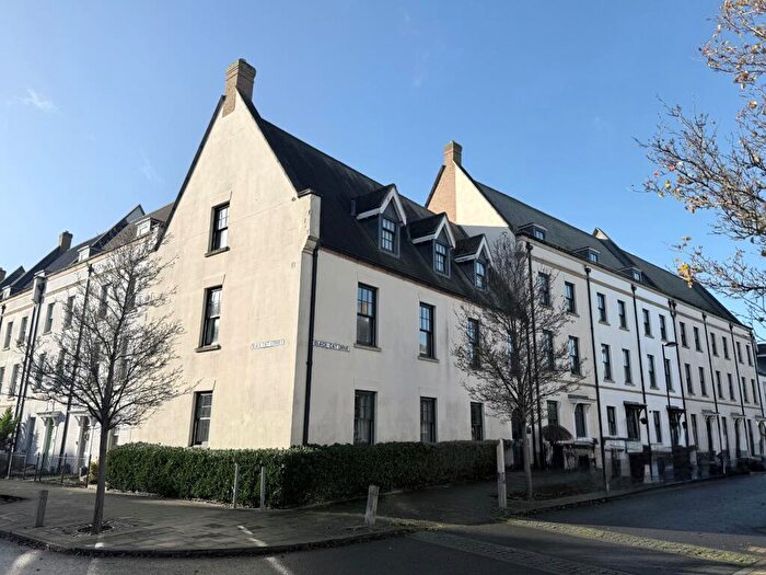 3 Bedroom Apartment For Sale In Black Cat Drive, Upton, NN5