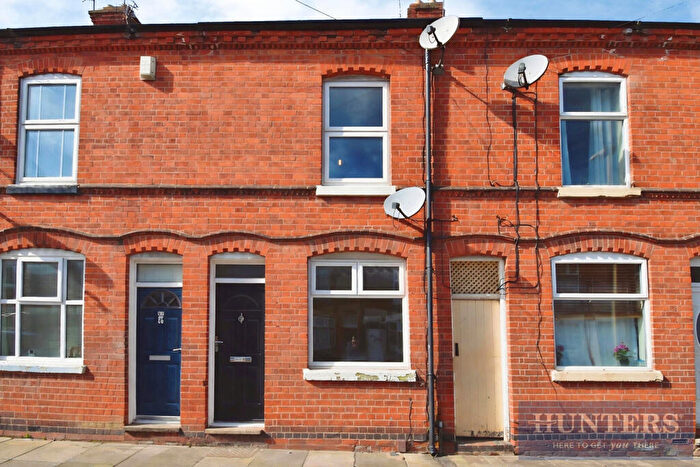 2 Bedroom Terraced House For Sale In Vernon Road, Leicester, LE2