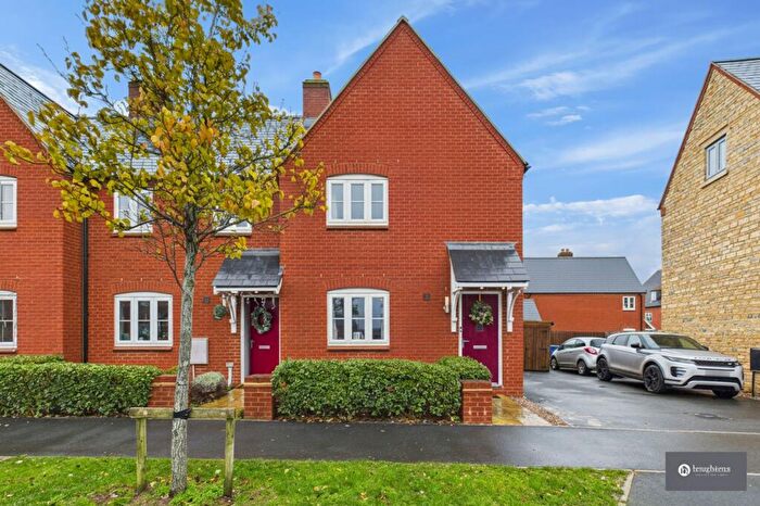 3 Bedroom End Of Terrace House For Sale In Juno Crescent, Brackley, NN13