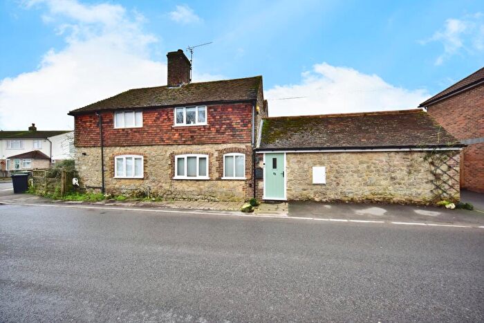 3 Bedroom Semi Detached House For Sale In Forstal Lane, Coxheath, Maidstone, ME17