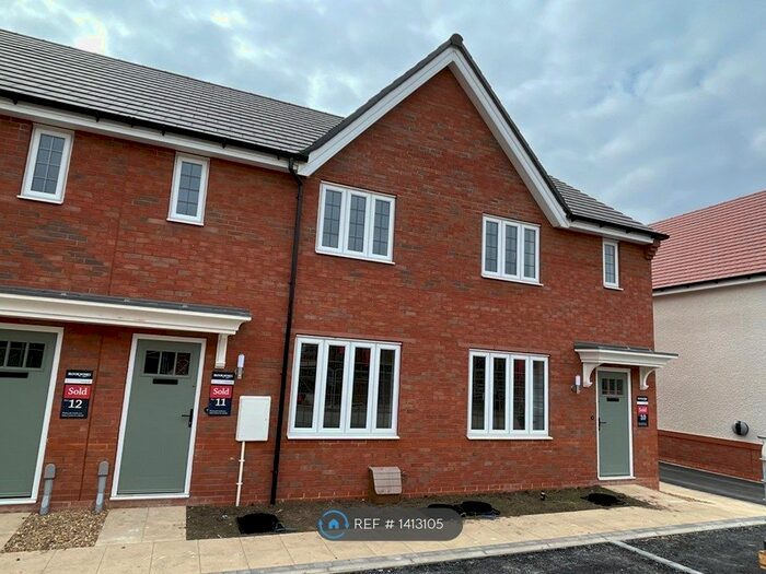 3 Bedroom Semi-Detached House To Rent In Astill Close, Keyworth, NG12