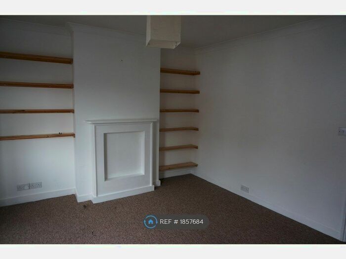 1 Bedroom Flat To Rent In Brunswick Road, Shoreham-By-Sea, BN43