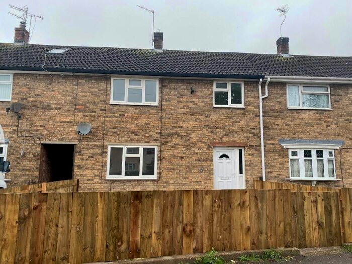 3 Bedroom Terraced House To Rent In Ecclesfield Avenue, Hull, HU9