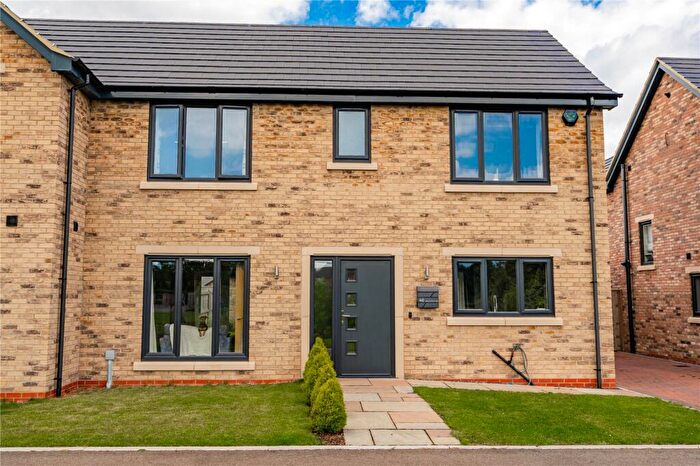 3 Bedroom Semi-Detached House For Sale In Amelia Wood Way, Grimoldby, Louth, Lincolnshire, LN11