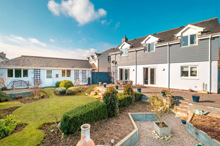 4 Bedroom Detached House For Sale In Downderry, PL11