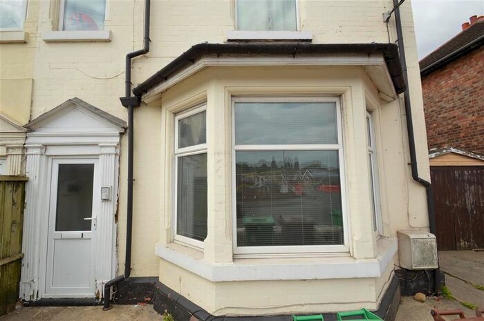 2 Bedroom Flat To Rent In St. Albans Road, Bulwell, Nottingham, NG6