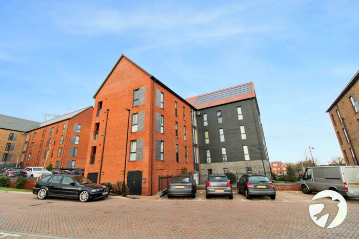 2 Bedroom Flat To Rent In Mortimer Square, Weldon, Ebbsfleet Valley, Swanscombe, DA10