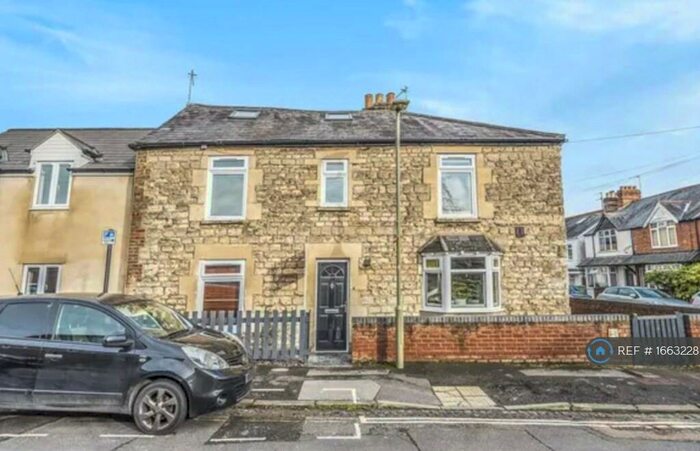 2 Bedroom Terraced House To Rent In Howard Street, Oxford, OX4