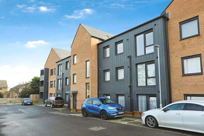 1 Bedroom Flat For Sale In Cooks Lane, Sittingbourne, Kent, ME10