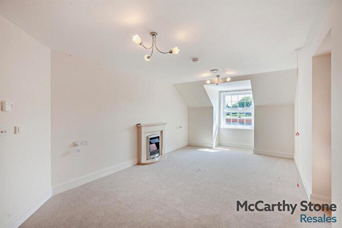 1 Bedroom Apartment For Sale In Weighbridge Court, High Street, Chipping Ongar, Essex, CM5