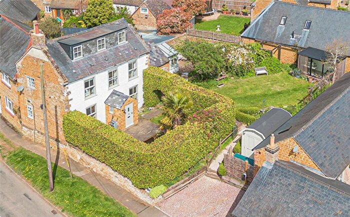 3 Bedroom Detached House For Sale In Walgrave Road, Old, Northamptonshire, NN6