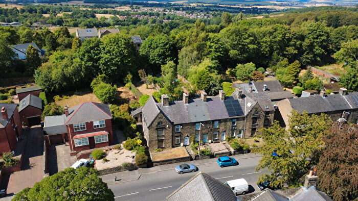 2 Bedroom Cottage For Sale In Ben Bank Road, Silkstone Common, S75