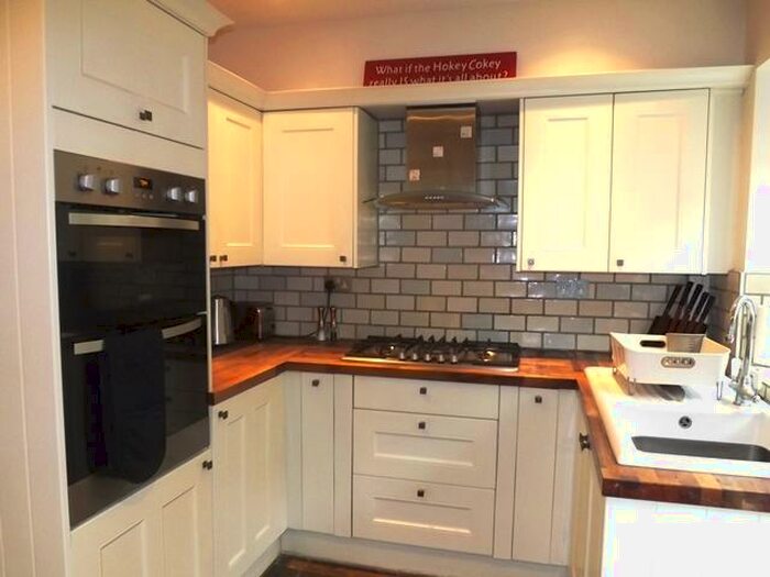2 Bedroom House To Rent In Langsett Road South, Oughtibridge, S35