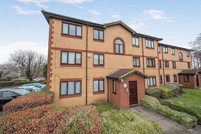 1 Bedroom Flat For Sale In Churchill Close, Dartford, Kent, DA1