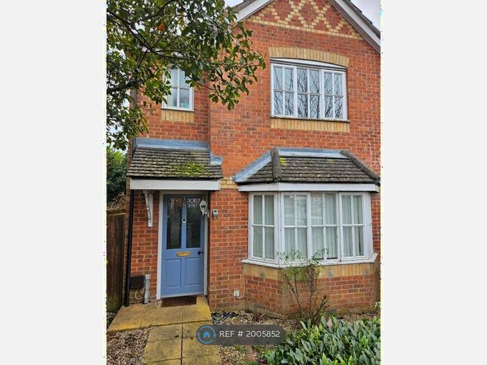 3 Bedroom Semi-Detached House To Rent In Canterbury Road, Ashford, TN24
