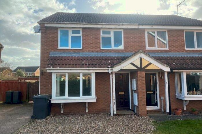 3 Bedroom Semi-Detached House To Rent In Pyes Meadow, Bury St. Edmunds, IP30