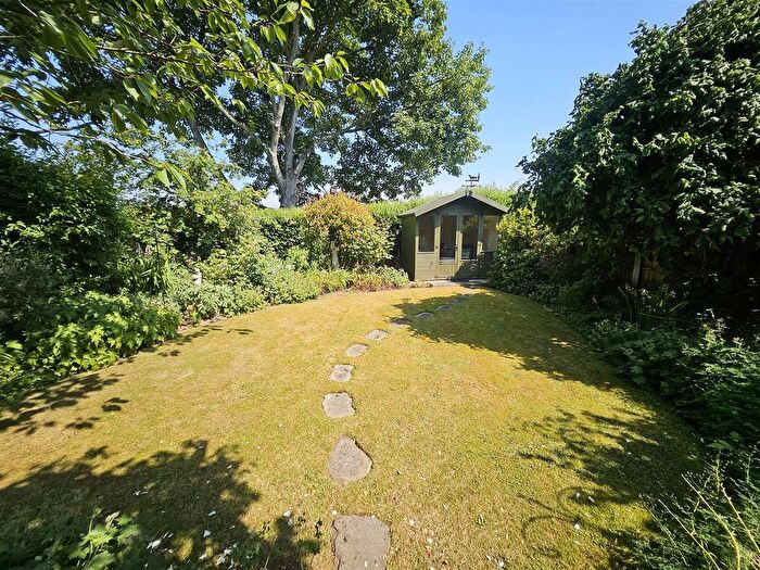 4 Bedroom Detached House For Sale In Buckleigh Road, Wath-Upon-Dearne, Rotherham, S63