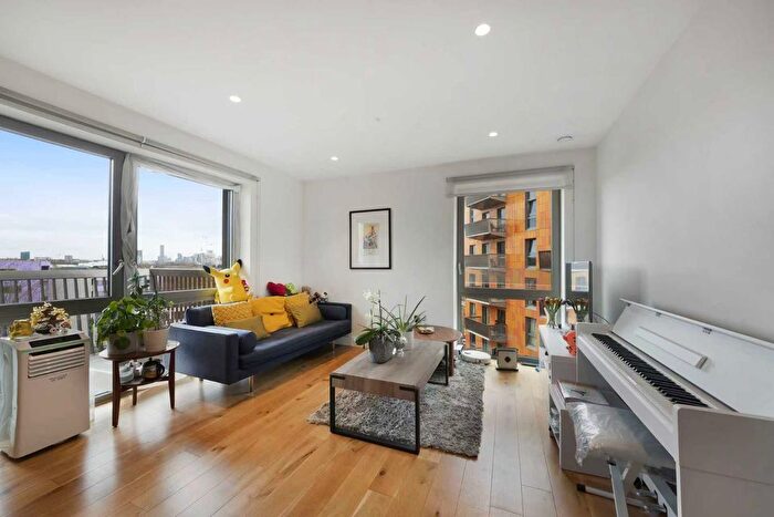 2 Bedroom Flat To Rent In Barking Road, London, E16