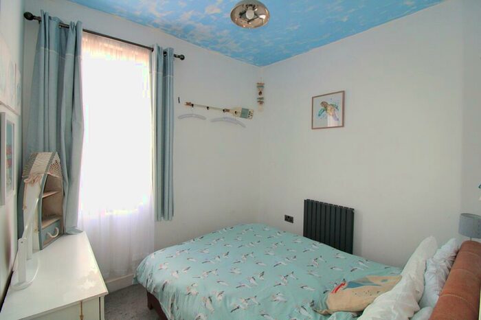 2 Bedroom Semi-Detached House For Sale In Suffolk Place, Porthcawl, CF36
