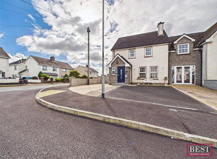 4 Bedroom Semi-Detached House For Sale In Mountain Close, Newry, BT35