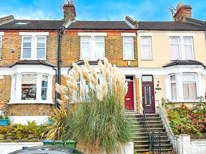 3 Bedroom Terraced House For Sale In Nithdale Road, Shooters Hill, London, SE18