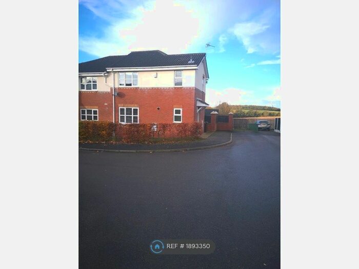 3 Bedroom Semi-Detached House To Rent In New Street, Great Houghton, Barnsley, S72