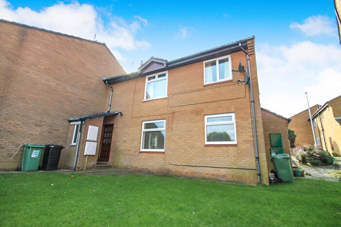 1 Bedroom Property To Rent In Turbary Avenue, Farsley, Leeds, West Yorkshire, LS28