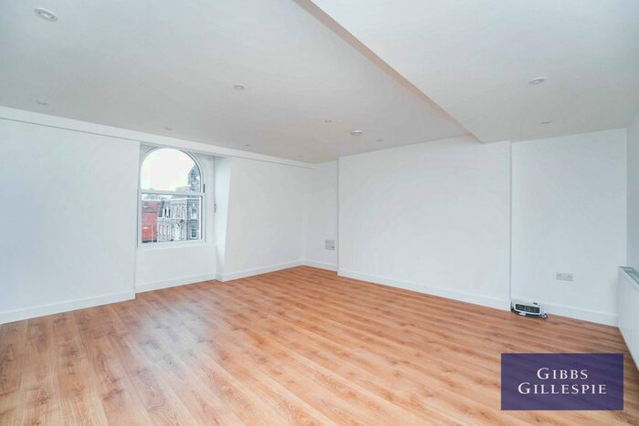 1 Bedroom Flat To Rent In Tenor Building, A New Broadway, London, W5