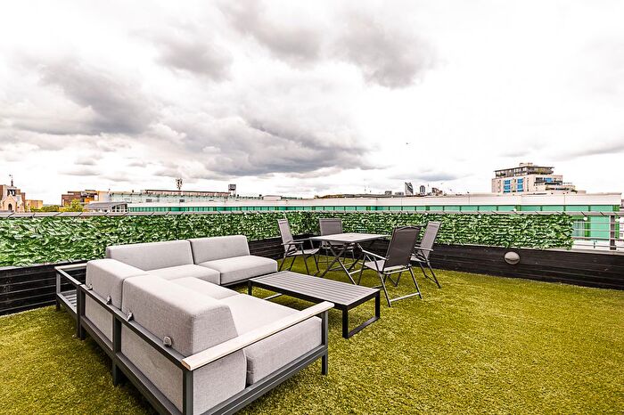 3 Bedroom Flat To Rent In Ink Works Court, Bell Yard Mews, London, SE1