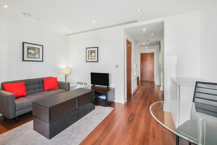 Studio To Rent In Talisman Tower, Lincoln Plaza, E14