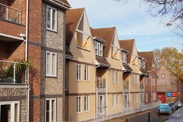 2 Bedroom Apartment To Rent In Shippam Street, Chichester, PO19