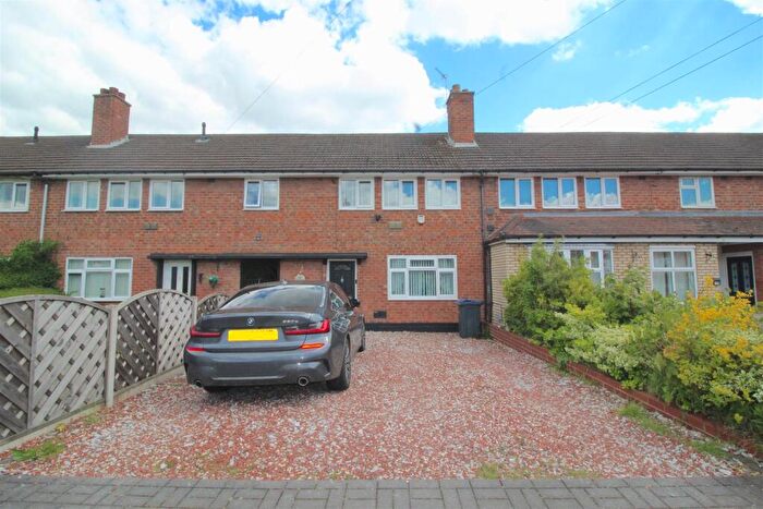 3 Bedroom Terraced House For Sale In Clopton Road, Birmingham, B33