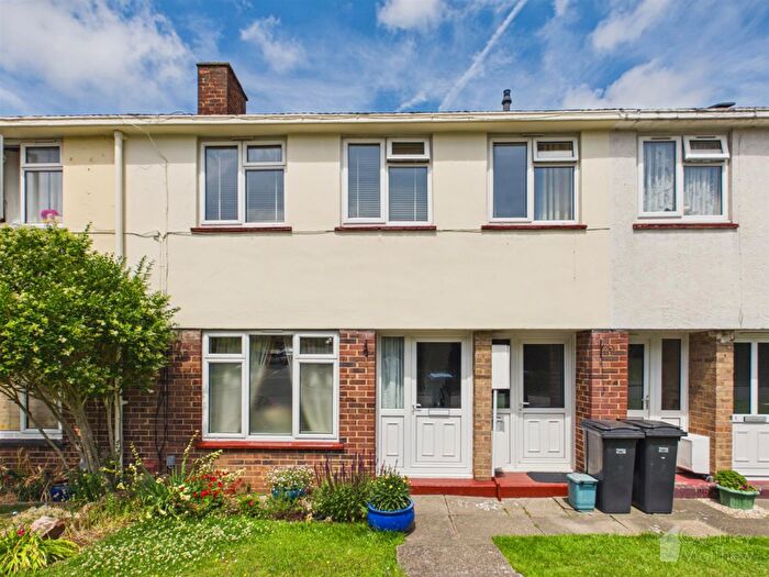 3 Bedroom Terraced House For Sale In Ash Tree Field, Harlow, CM20