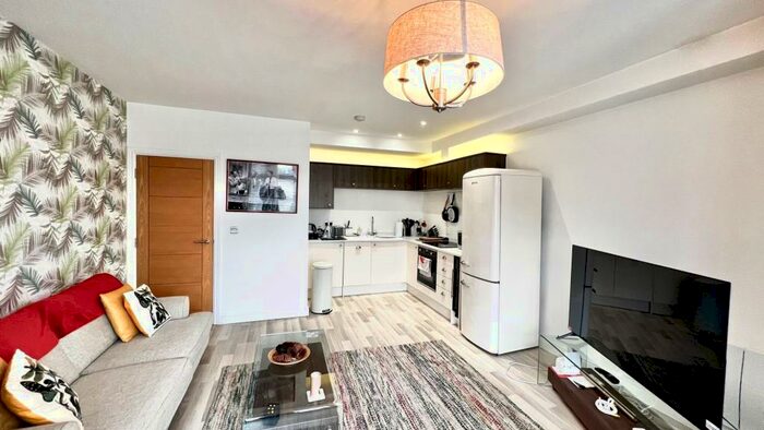 2 Bedroom Apartment To Rent In Denmark House, Northampton, NN1