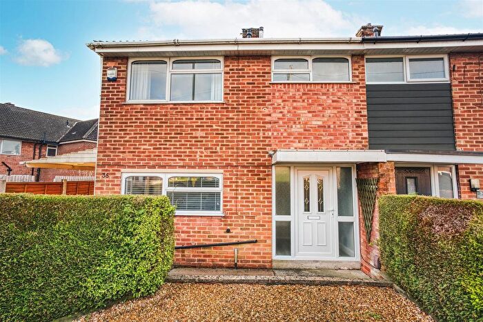 3 Bedroom Semi-Detached House To Rent In Askerfield Avenue, Allestree, Derby, DE22