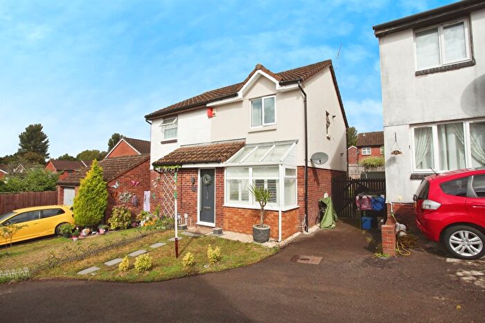 2 Bedroom Semi-Detached House For Sale In Astoria Close, Thornhill, Cardiff, CF14