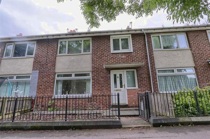 3 Bedroom Terraced House To Rent In Longcroft Walk, Middlesbrough, TS3