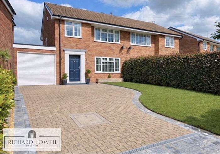 3 Bedroom Semi-Detached House For Sale In Vernon Road, Poynton, SK12