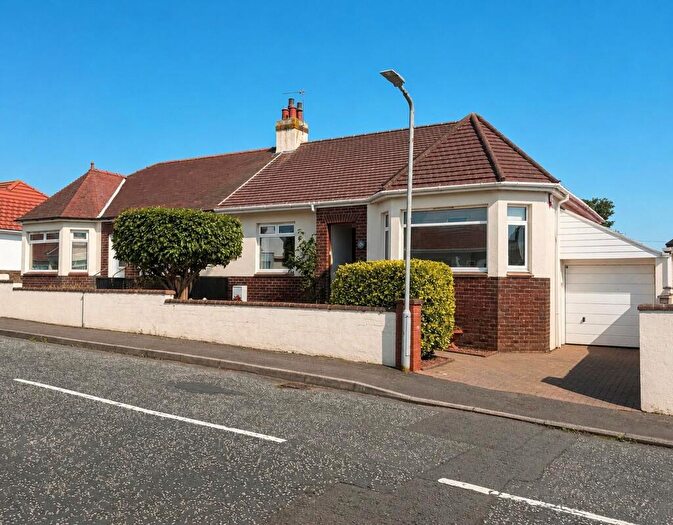 3 Bedroom Semi-Detached Bungalow For Sale In Burnside Gardens, Prestwick, KA9