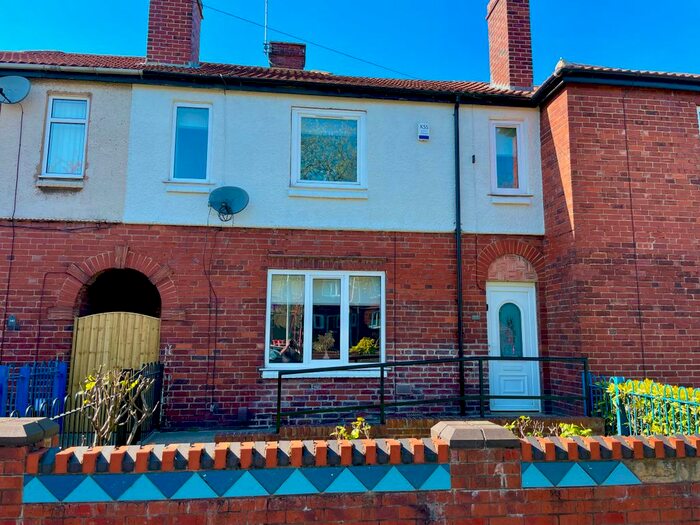 3 Bedroom Terraced House To Rent In Fryston Road, Castleford, WF10
