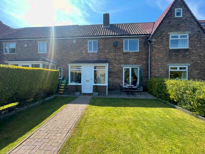 3 Bedroom Terraced House To Rent In Whitefield Gardens, Greenside, Ryton, NE40