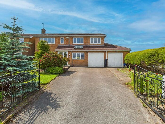 6 Bedroom Detached House For Sale In Spring Lane, Mapperley, Nottingham, NG3