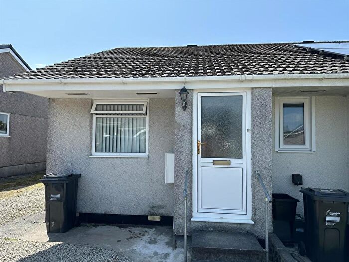 1 Bedroom Bungalow To Rent In Fortescue Close, Foxhole, PL26