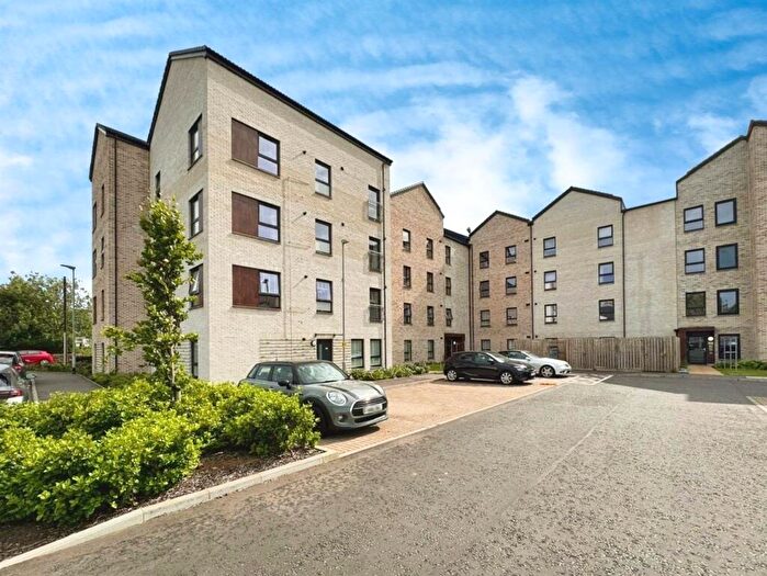 2 Bedroom Flat For Sale In Hawick Court, Yoker, Glasgow, G13