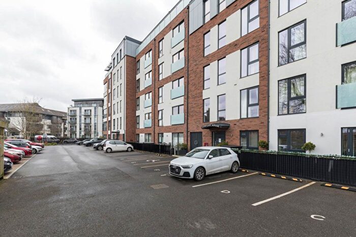 1 Bedroom Flat To Rent In Century House, Horsham, RH13
