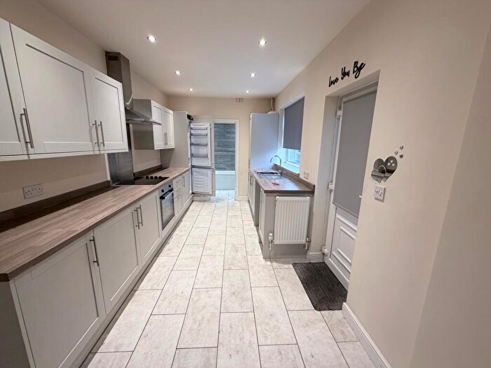 2 Bedroom Semi Detached House To Rent In Peashill, Ripley, DE5